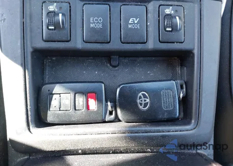 2016 Toyota Camry Hybrid Xle из США, поврежденный, VIN 4T1BD1FK1GU186187